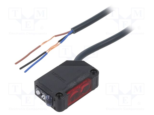 E3Z-R81 5M